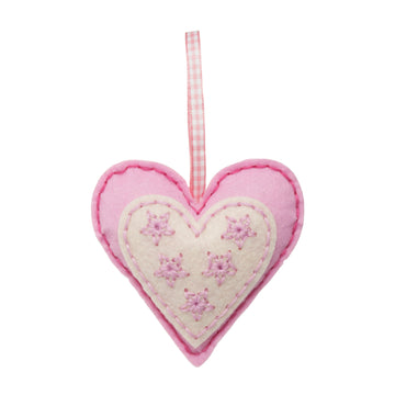 Trimits Felt Decoration Kit Ð Heart, 2x6x13cm, Includes Pre-Cut Felt, Stuffing, Beads, Thread, and Instructions