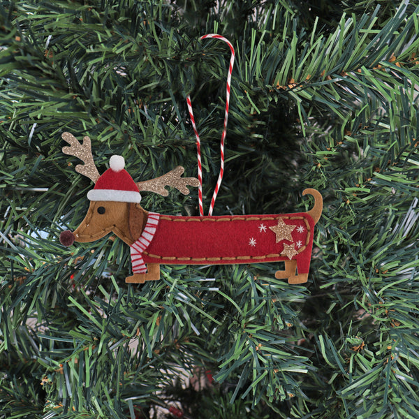 Trimits Felt Decoration Kit Ð Christmas Festival Dachshund, 10x12cm, Includes Felt Shapes, Thread, Stuffing, Needle, and Ribbon