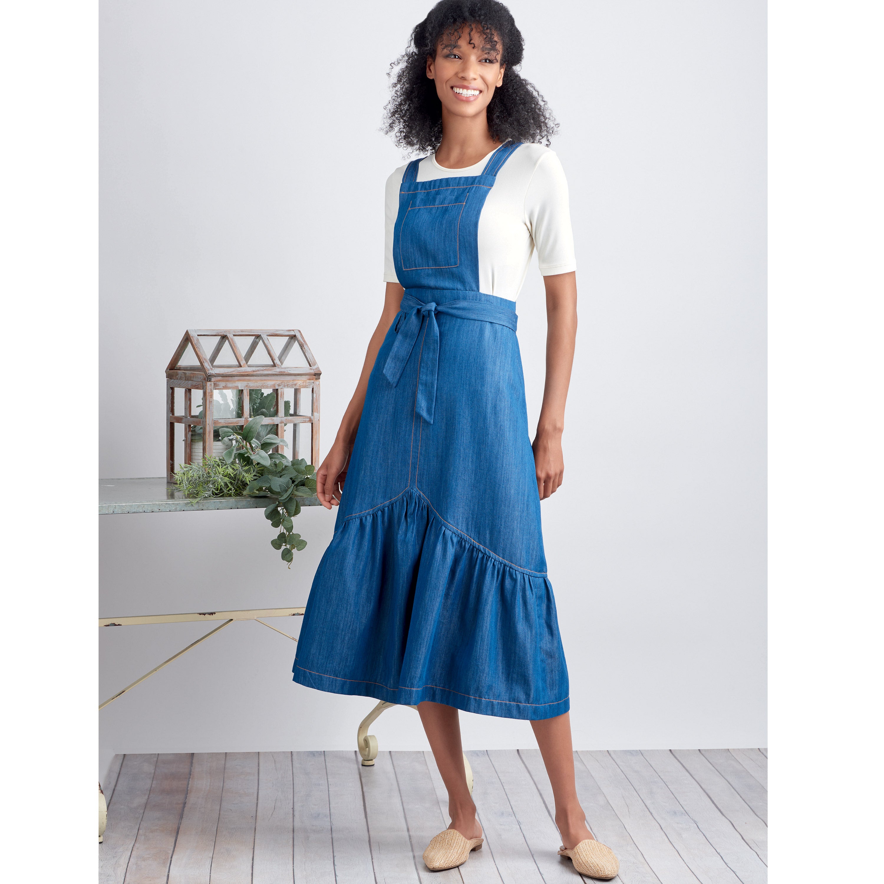 Simplicity Sewing Pattern S9435 Misses' Aprons