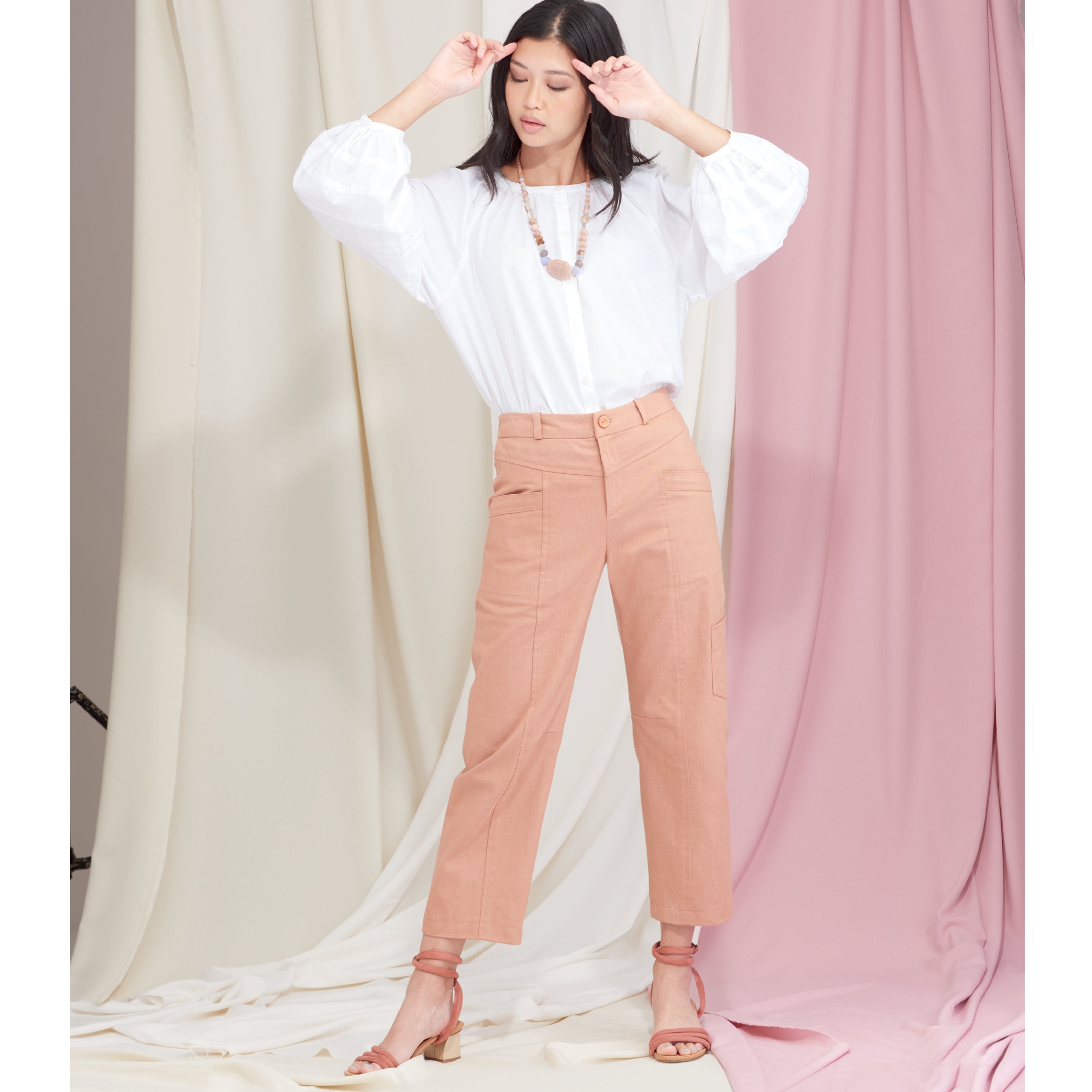 Simplicity Sewing Pattern S9471 Misses' Cropped Trousers