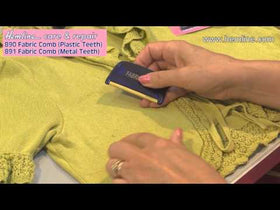 Hemline Fabric Comb: Metal Teeth - 0